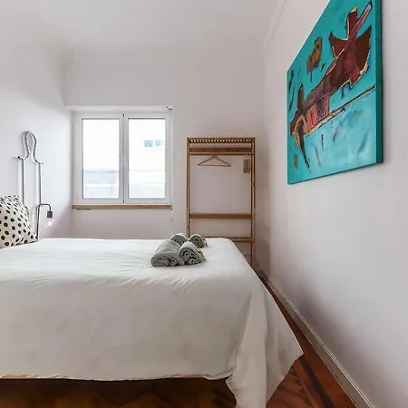 Appartement Portucale ! Olaias Design With Terrace Lisboa