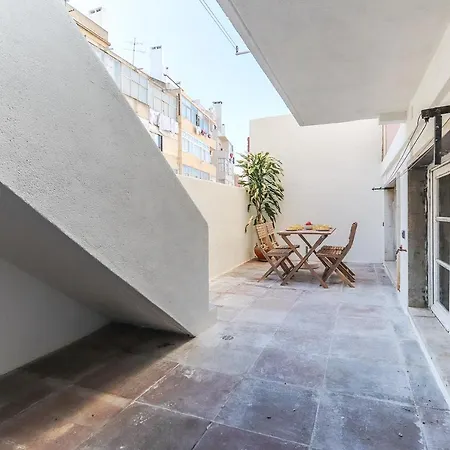 Portucale ! Olaias Design With Terrace * Lisbon